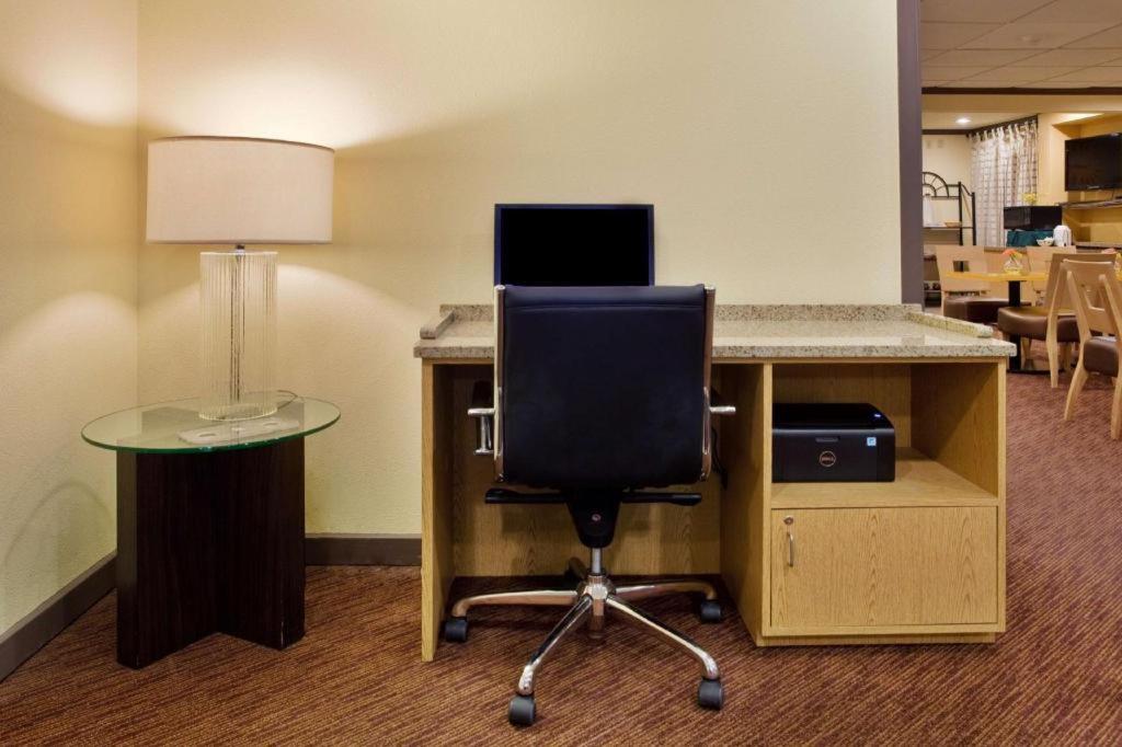 La Quinta By Wyndham Hotel Springdale