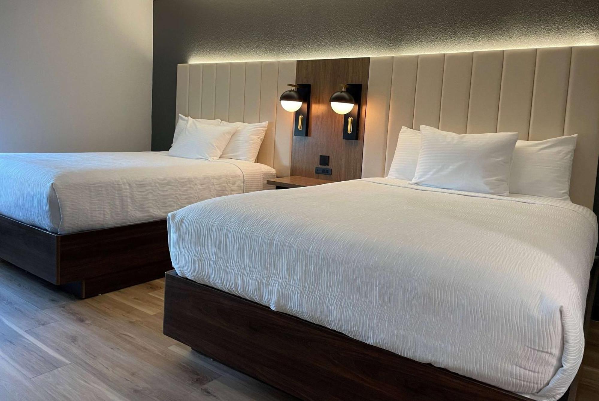 Hotel La Quinta By Wyndham 3*